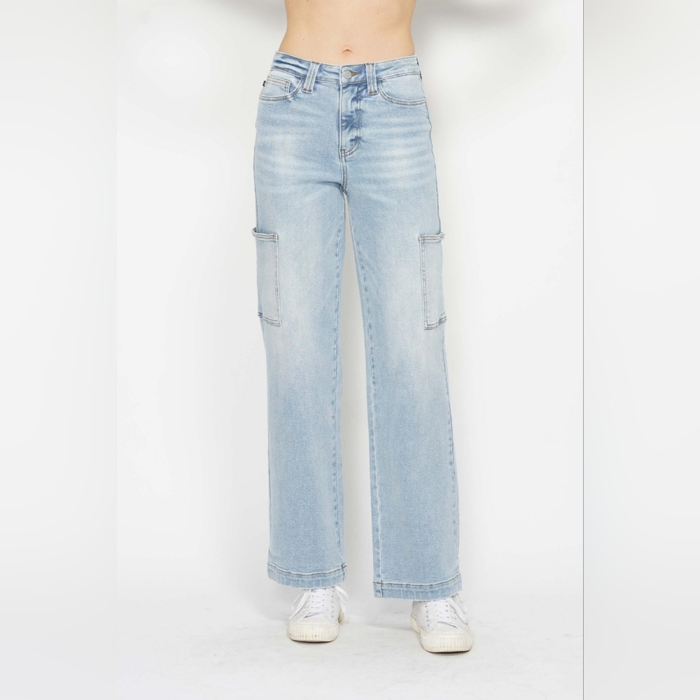 NEW*Judy Blue Full Size High Waist Straight Cargo Jeans OFFERS WELCOME